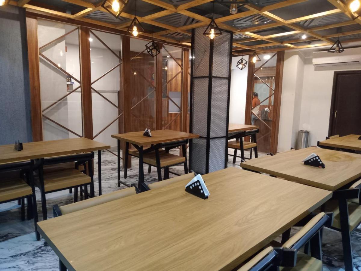 The Seven's Hotel Varanasi